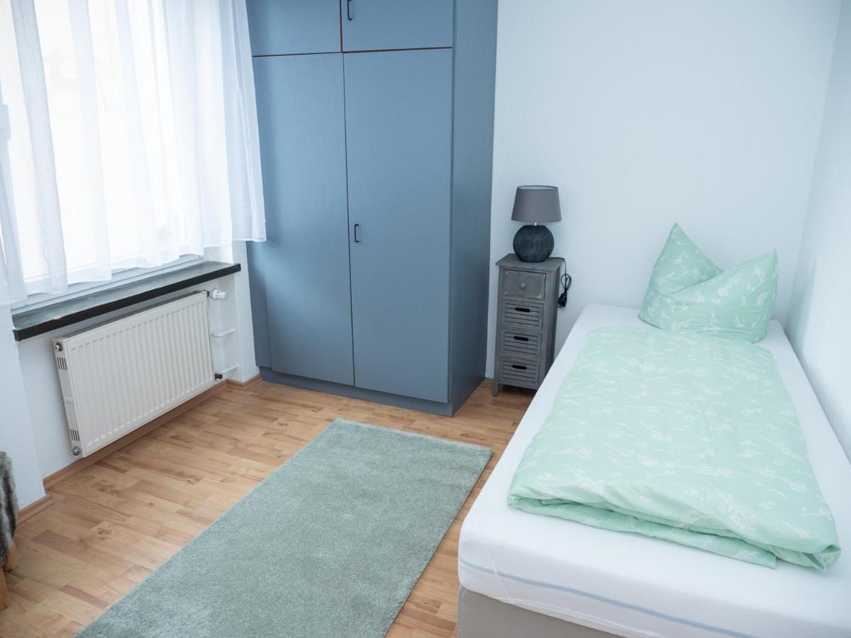 Ferienwohnungen Hirschen Lottstetten Exterior foto