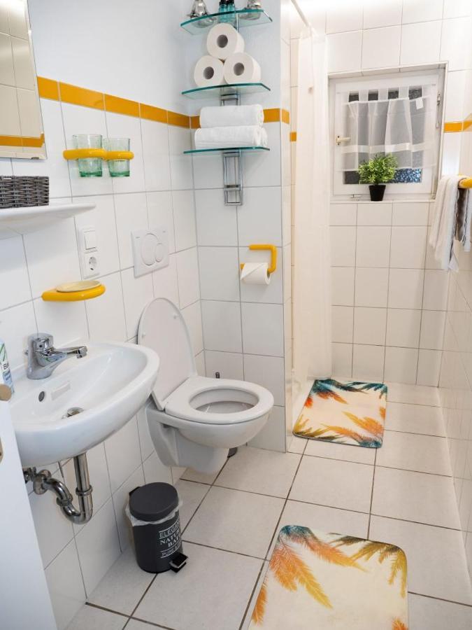 Ferienwohnungen Hirschen Lottstetten Exterior foto