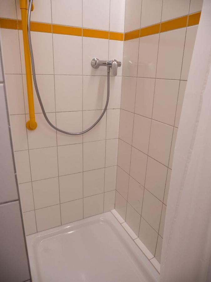 Ferienwohnungen Hirschen Lottstetten Exterior foto